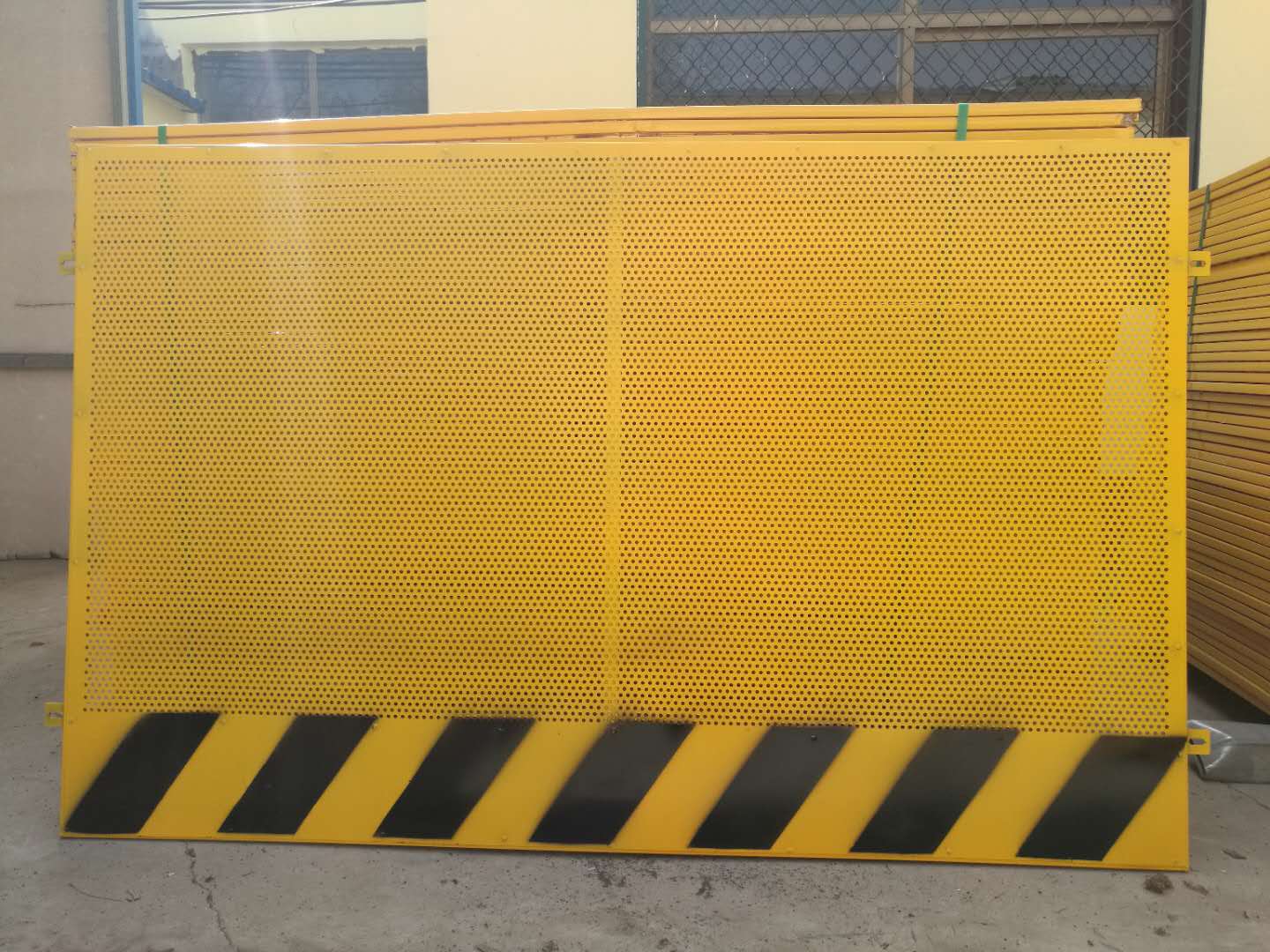 1522894656564620.jpg 護欄網,市政護欄網,欄網廠家