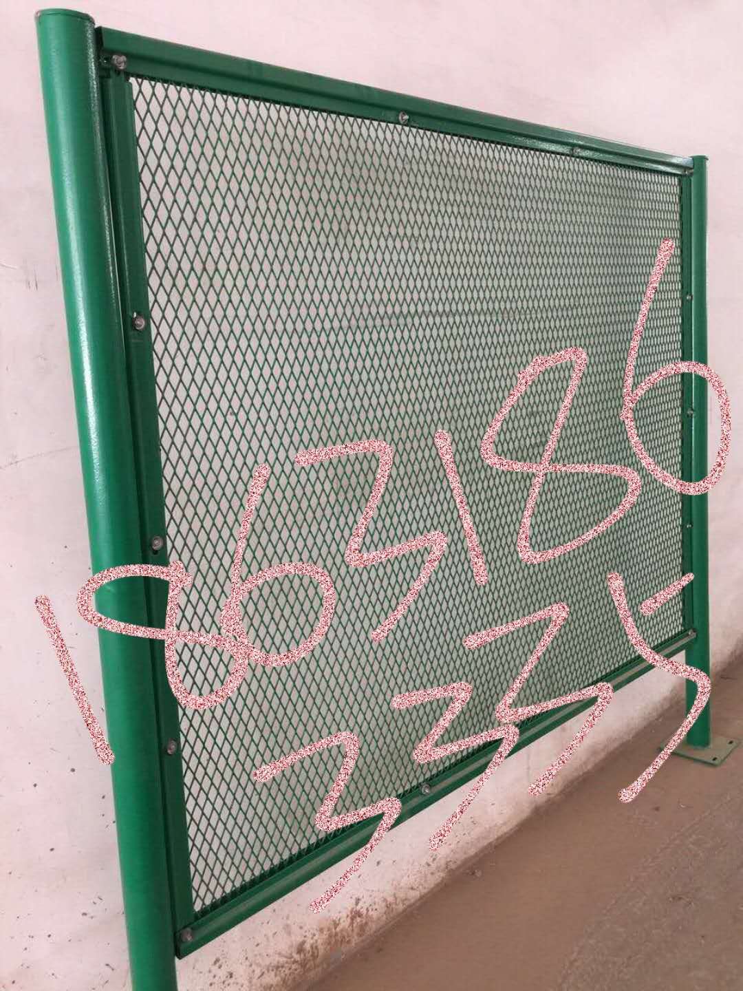 1522904562118427.jpg 護(hù)欄網(wǎng),市政護(hù)欄網(wǎng),欄網(wǎng)廠家