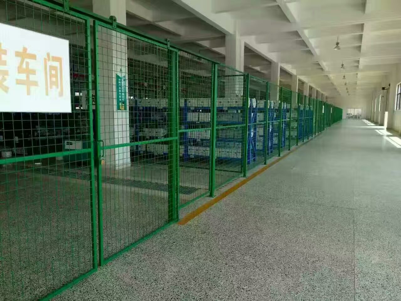 1522905942704258.jpg 護欄網,市政護欄網,欄網廠家