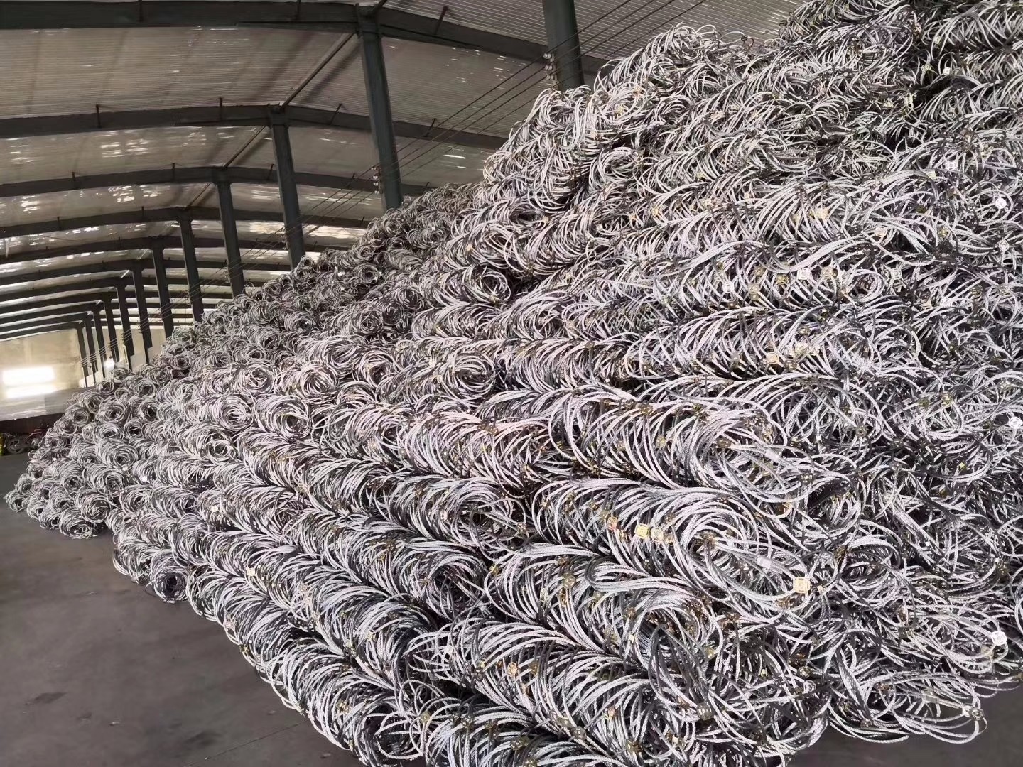 邊坡主動(dòng)防護(hù)網(wǎng) 邊坡主動(dòng)防護(hù)網(wǎng)