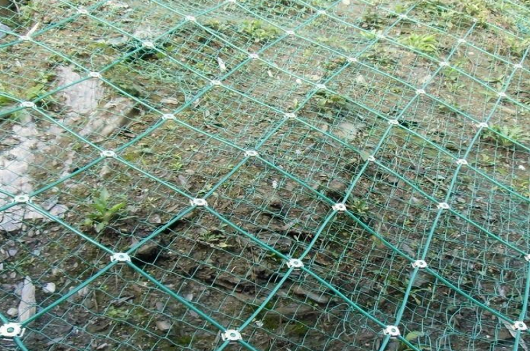 山坡防護網